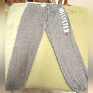 Hollister sweats